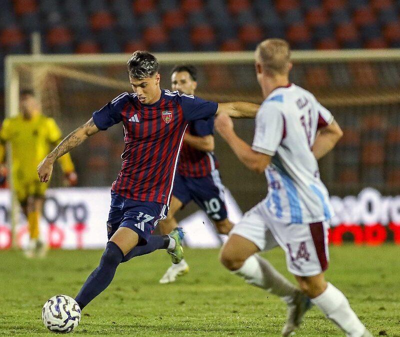 Contiliano si prende il Cosenza: “Buscè mi ha voluto davvero. Qui c’è un gruppo che può arrivare lontano”