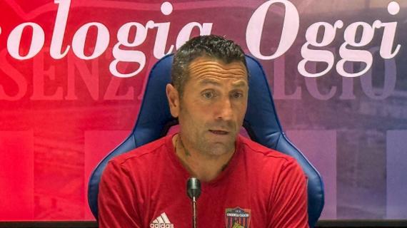 Cosenza, Buscè avverte in vista del Siracusa: “Servono equilibrio, umiltà e leggerezza positiva”