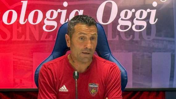 Buscè sbotta ma il Cosenza è fermo al palo sul mercato