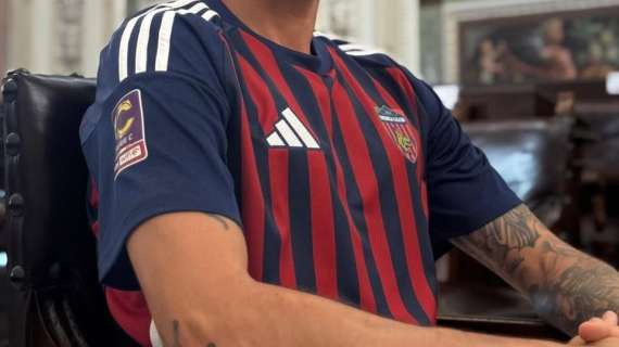 Nuove maglie Cosenza 2025/26: presentate le divise ufficiali firmate Adidas