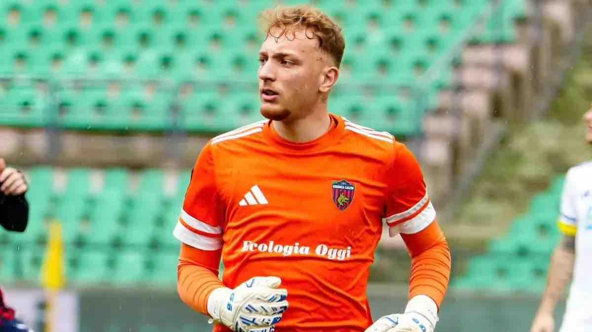 Ag. Pompei: "Ha grandi prospettive, è il portiere più giovane e più forte della C"