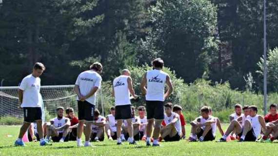 Cosenza, continua il lavoro a Lorica: Buscè guida la preparazione in attesa del mercato