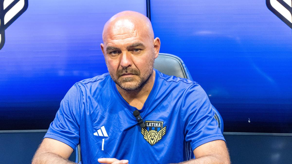 Latina-Cosenza, Bruno: "Cosenza grande squadra ma potremo dire la nostra"