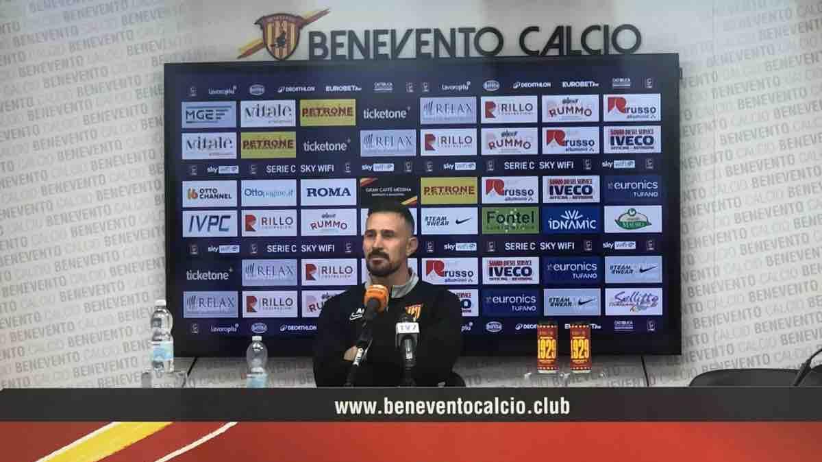 Benevento, Floro Flores: "Cosenza squadra organizzata, stimo molto Buscè"