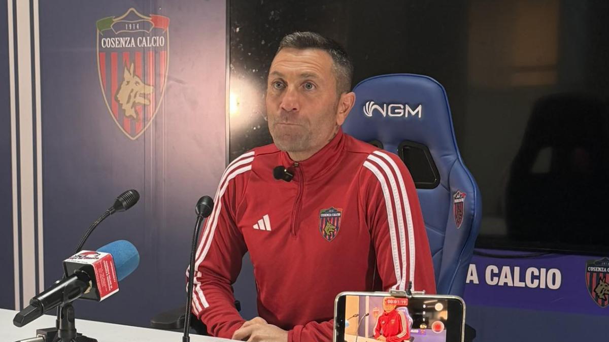 Cosenza-Casarano 4-1, Buscè: "Siamo un gruppo forte, serve trovare maggiore equilibrio"