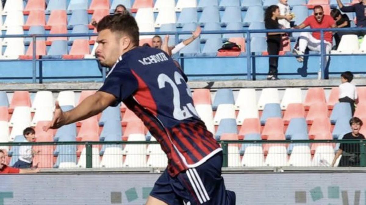 Sofiane Achour: “Cosenza mi ha accolto alla grande. In campo do sempre tutto per la squadra”