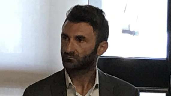 Cosenza, Delvecchio ai saluti: rapporto chiuso dopo una stagione amara. Si cerca un nuovo direttore