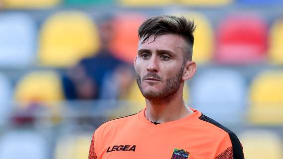 Calciomercato Cosenza, possibile ritorno in rossoblu per Perina