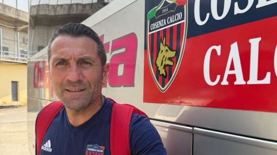 Cosenza, Buscè valuta nuove soluzioni tattiche per il derby