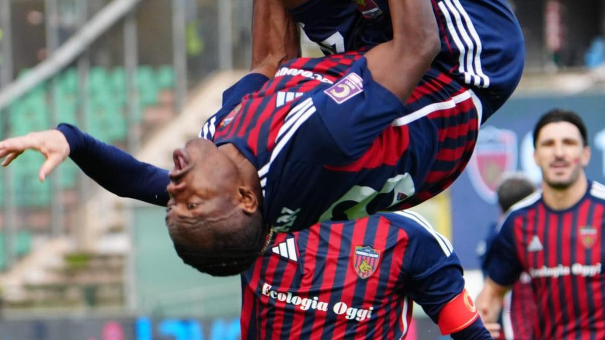 CdS -  Il Cosenza piega il Benevento in rimonta