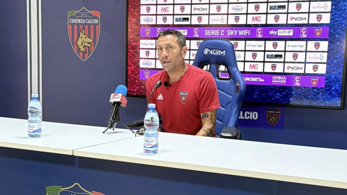 Cosenza-Picerno 1-0, Buscè: "Abbiamo problemi di organico, vittoria che vale doppio"