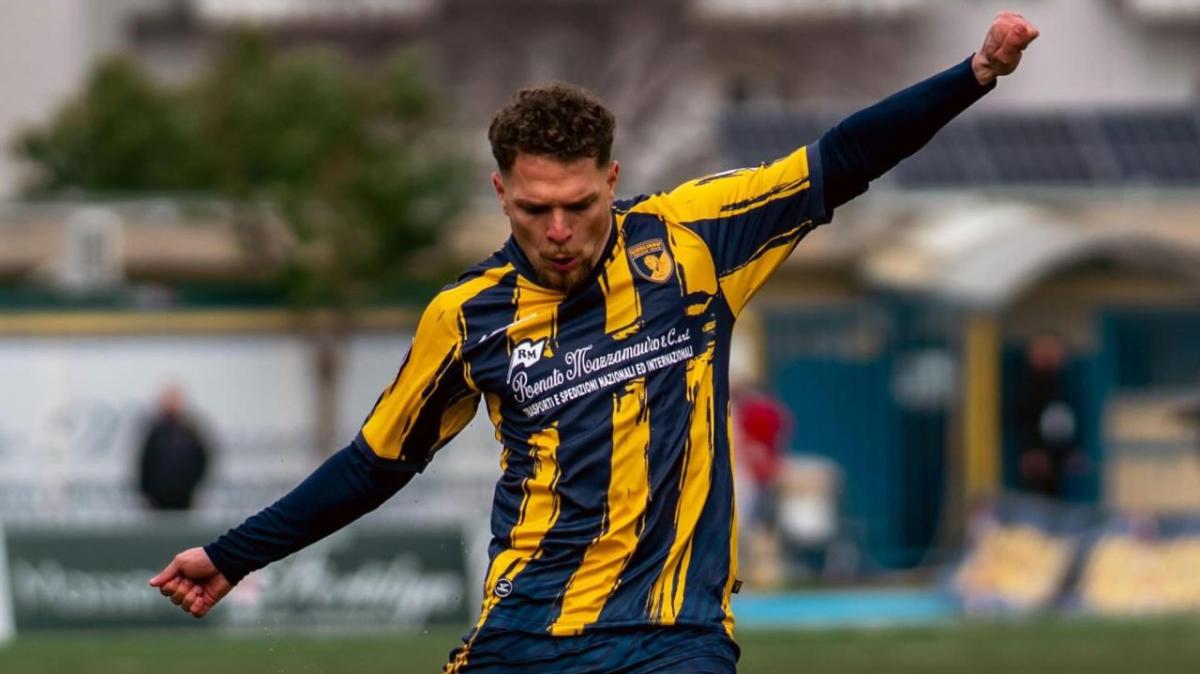 Giugliano, Volpe: "Contentissimo, il Benevento non poteva regalarci la partita"