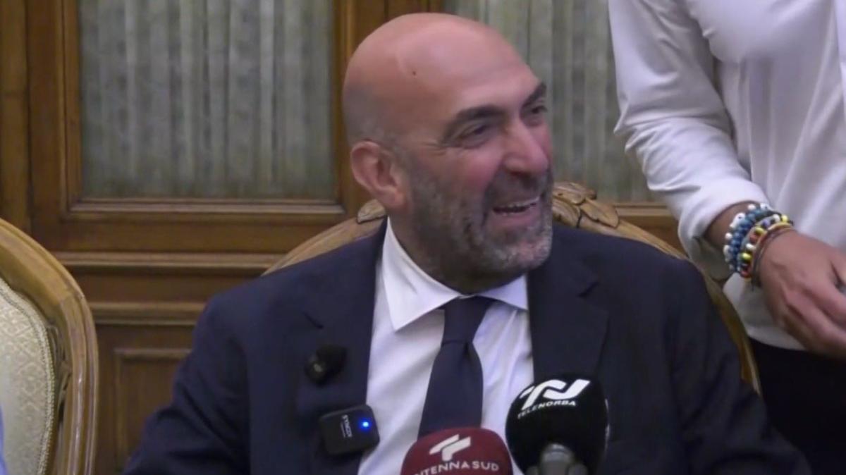 Bari, la conferenza del Sindaco Vito Leccese: il punto sullo stadio