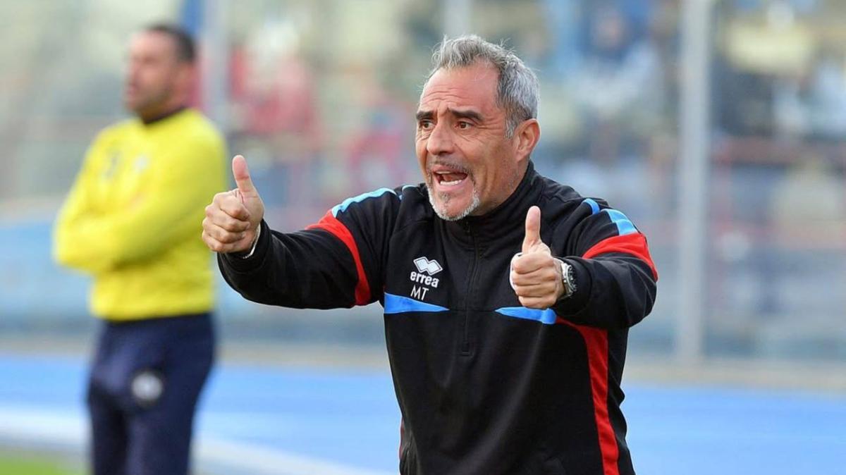 Catania: salutano Viali e Pastore, torna Toscano: i motivi dietro il ribaltone