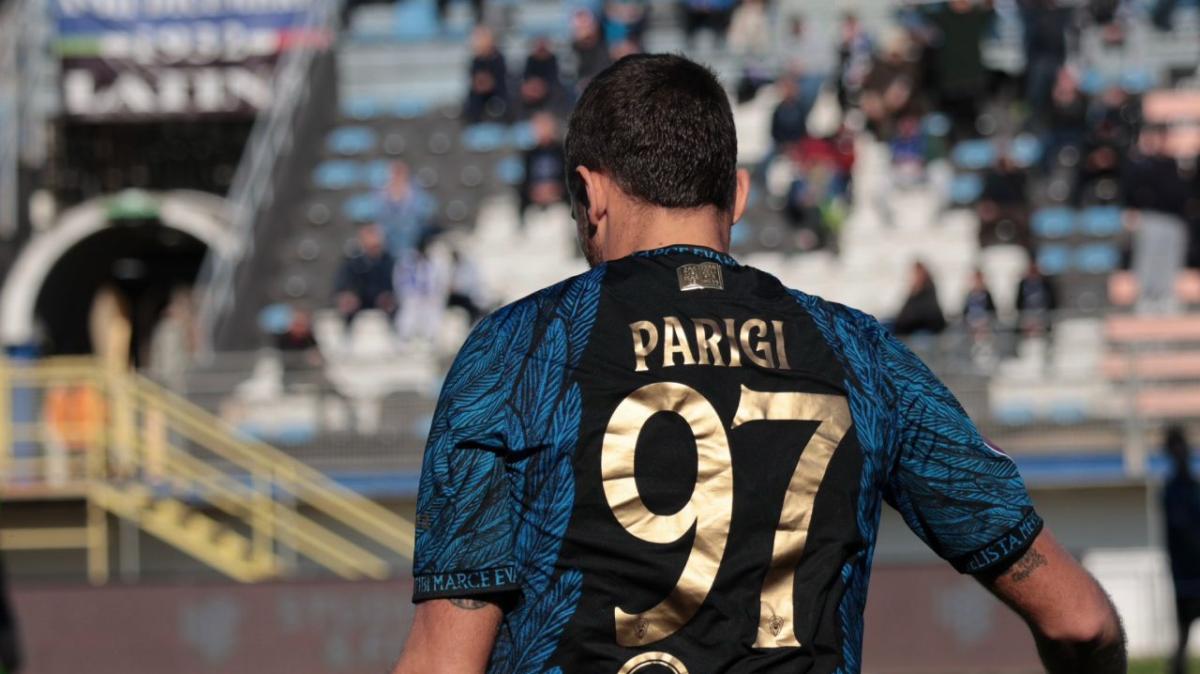 Latina, goditi Parigi: la salvezza porta (anche) la sua firma