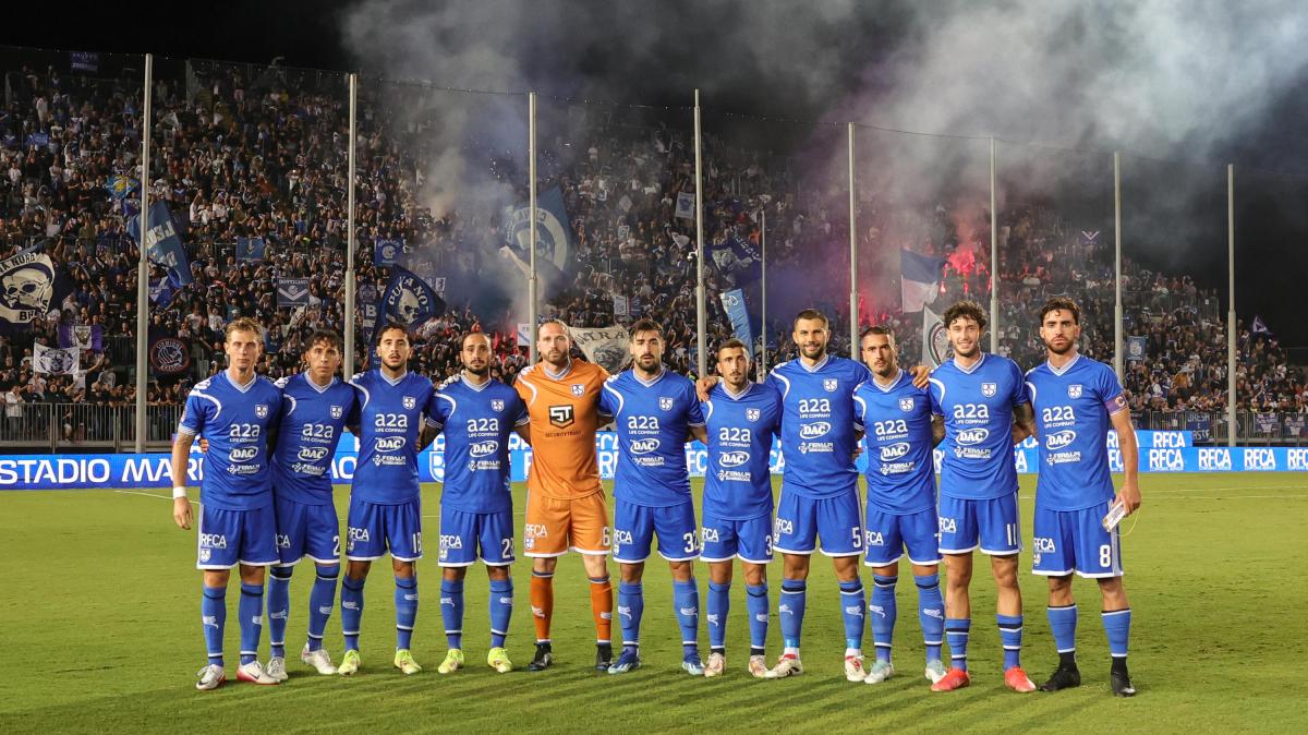 Cori razzisti durante Union Brescia-Pro Patria, la nota dei padroni di casa: "Comportamenti da condannare con fermezza"