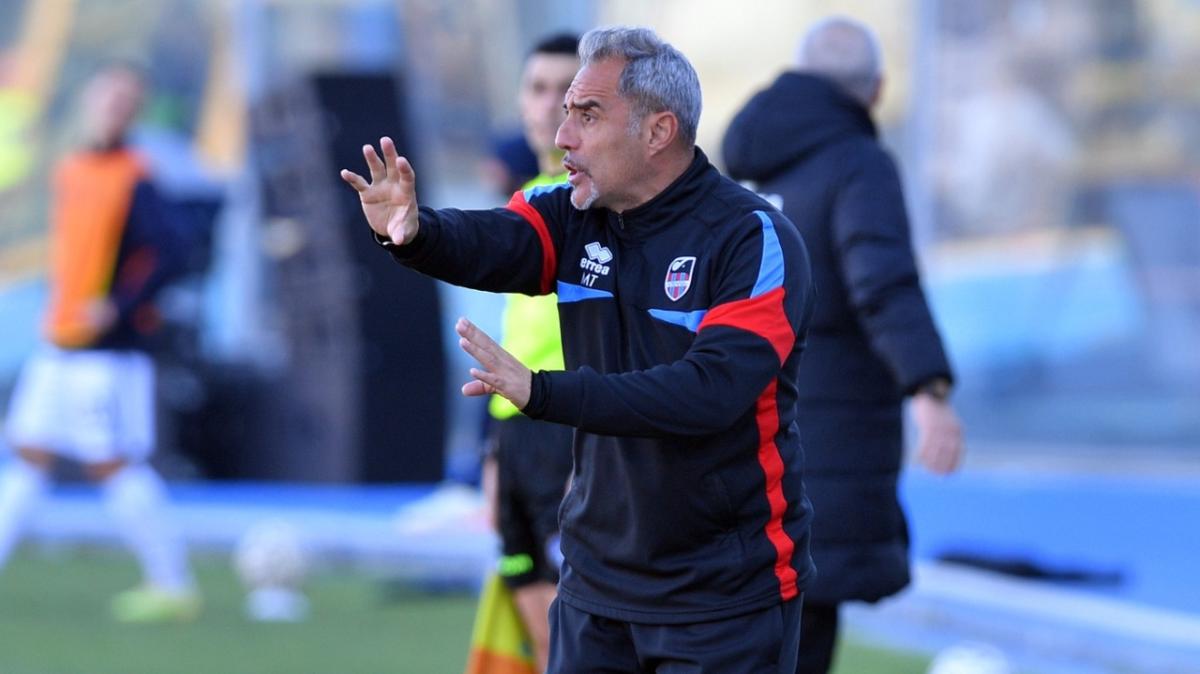 Clamoroso Catania: altro ribaltone, Viali verso l'esonero. Torna Toscano dopo un mese