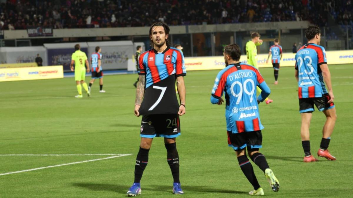 Catania, esordio per Viali: la possibile (prima) formazione del nuovo allenatore