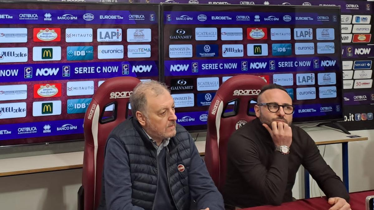 Dalla fascia alla scrivania: la firma del ds Aniello Cutolo sulla promozione dell’Arezzo