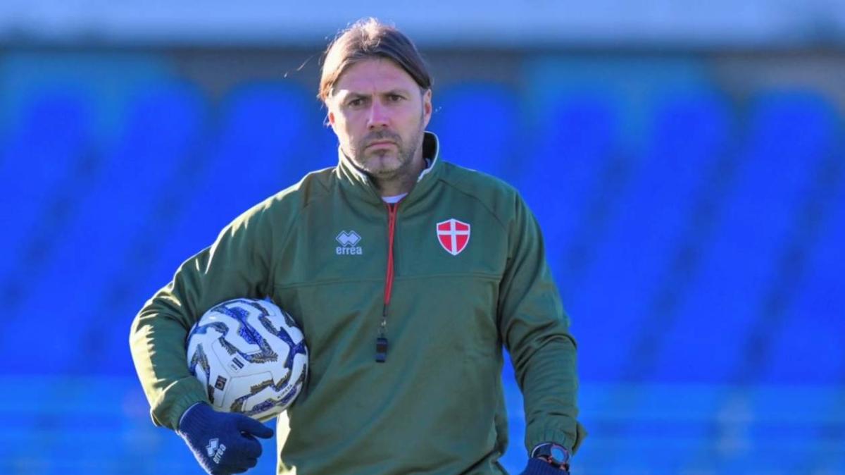 Novara, Dossena: "Amareggiato per aver mancato i playoff. Sul futuro..."