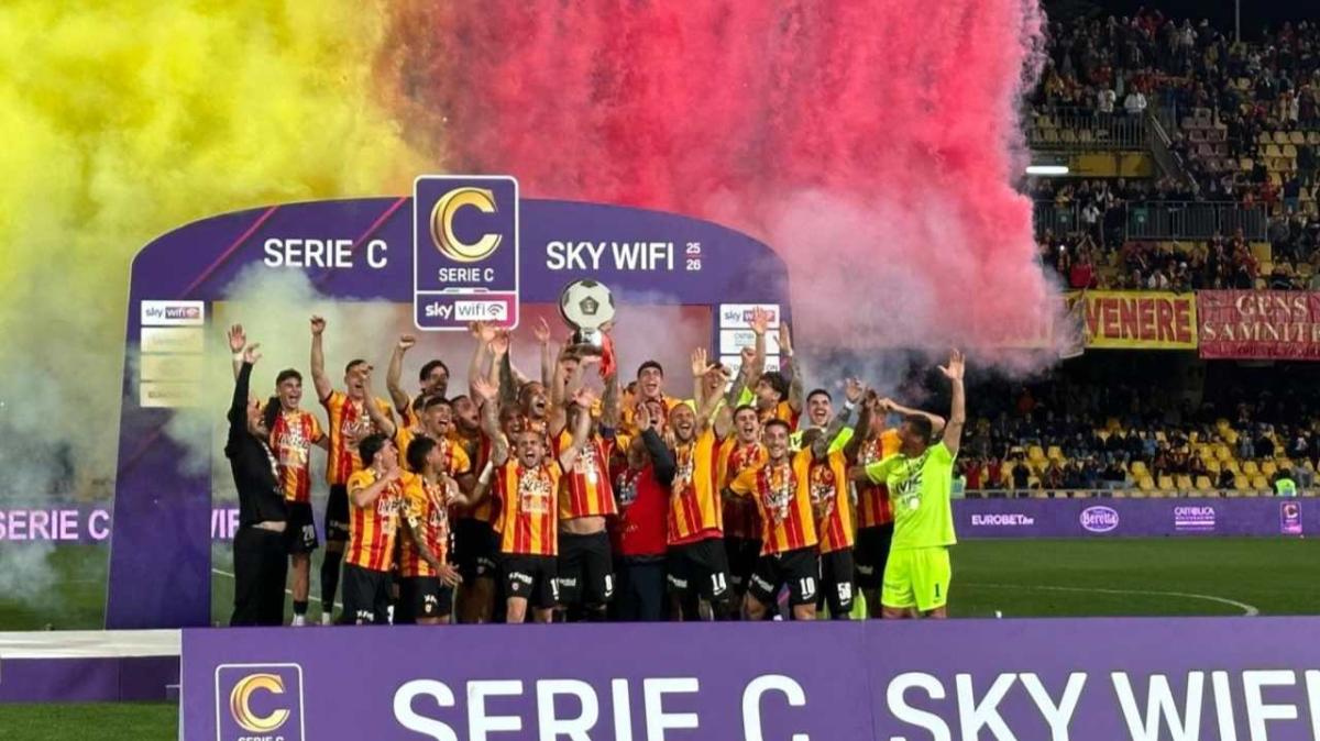 Copertura stadio Benevento, il Sindaco Mastella: "Risolveremo il problema"