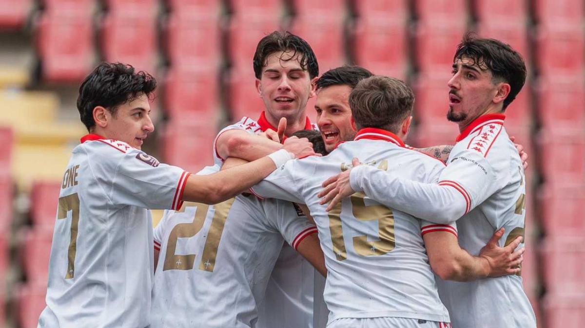 Triestina, Ferrarese in pole per il ruolo di DS