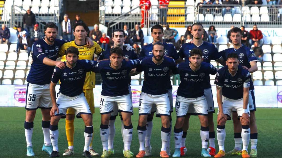 Finale dalle mille emozioni in Cittadella-Lecco: gol, espulsioni e rigori revocati. Ecco cos’è successo