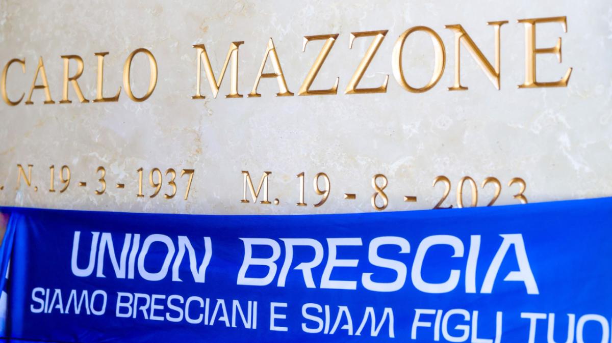 Union Brescia, "La memoria prima di tutto": la squadra va visita alla tomba di Mazzone