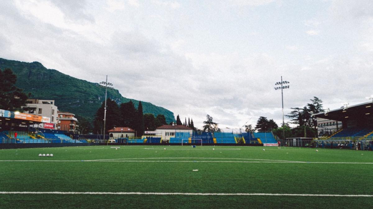 Lecco-Catania, scontri tra tifosi prima della gara: ci sarebbero alcuni feriti