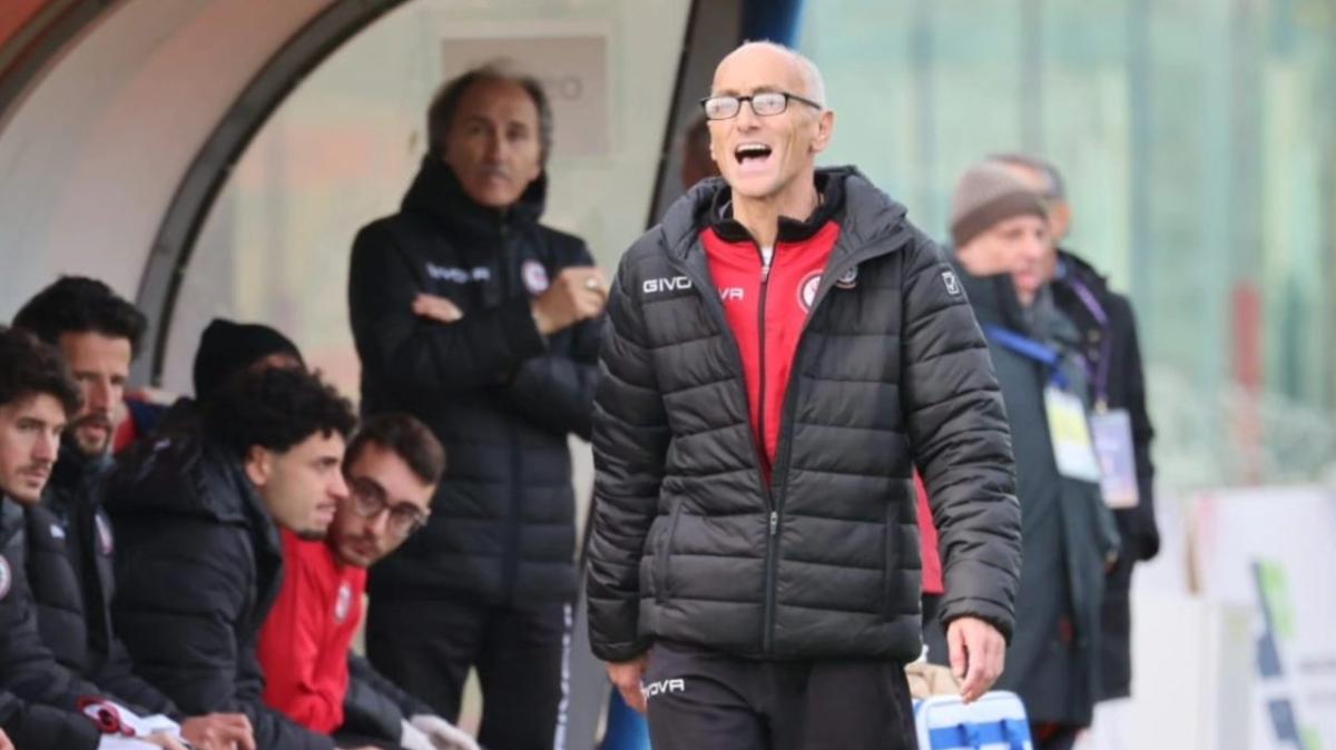 Foggia, Pazienza verso l'esonero: pronto il ritorno di Barilari