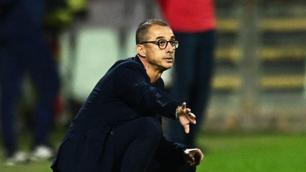 Crotone, Longo: "Ho chiesto ai ragazzi di divertirsi"