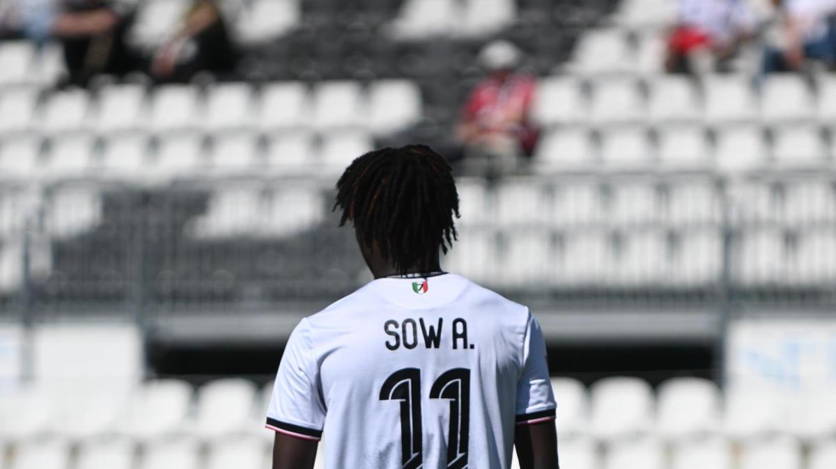 Dalla Pro Vercelli alla massima serie svizzera: chi è Asane Sow, il 2006 che ha stregato il Basilea