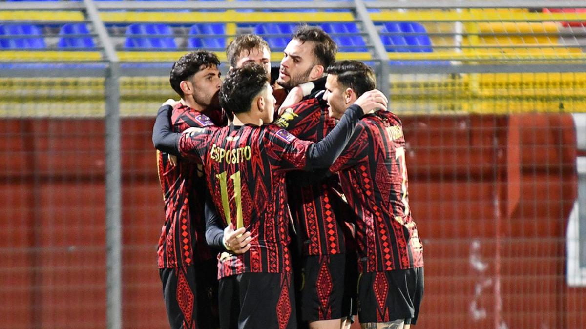 Sorrento, lo sfogo del presidente Cappiello: "Decisioni dubbie sempre a nostro sfavore, ci sentiamo estremamente penalizzati"