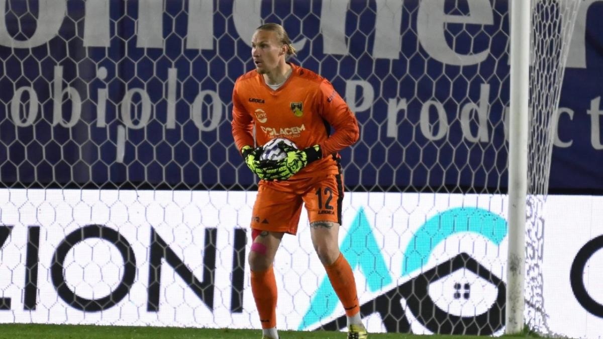 Sambenedettese, rinforzo tra i pali: ufficiale l’arrivo di Krapikas
