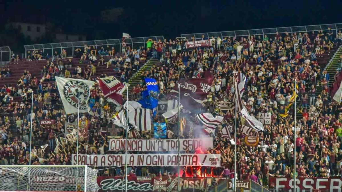 La Curva dell'Arezzo (Credit. S.S. Arezzo)