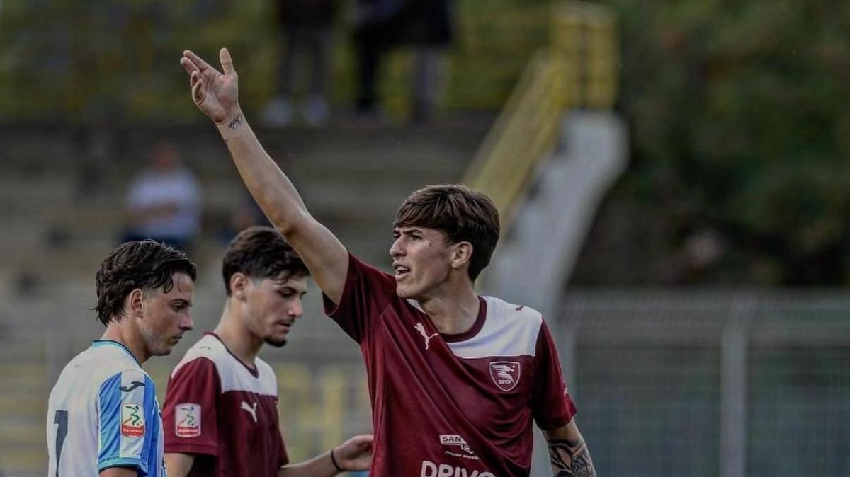 Salernitana, un super Lombardi ferma la corsa del Pescara