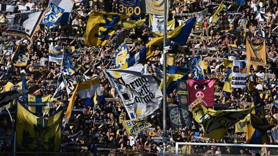 Il Parma trionfa contro il Sassuolo grazie alle doppiette di Graffi e Faith