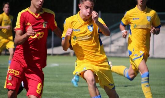 Frosinone show contro il Catanzaro: spettacolo, rabbia e segnali utili per il futuro