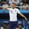 Premier, incredibile a Leicester: l'arbitro finisce ko e Vardy gli ruba il fischietto