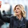 Ballando con le Stelle, siparietto Lucarelli-Colombari: "Hai sposato il calciatore die mie sogni"