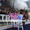 Lazio-Roma, lo sfottò continua nelle scuole: lo striscione del liceo romano - FOTO