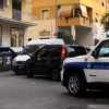 Roma, macchina in fuga si schianta durante un inseguimento con la polizia: il caso
