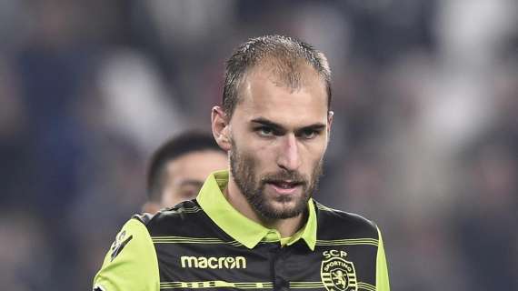 Eredivise, scene terribili in AZ-NEC: Bas Dost rianimato in campo