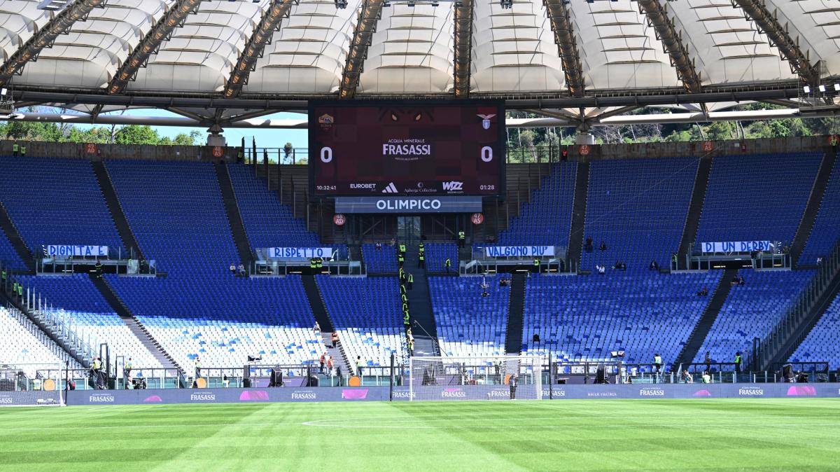 "L'assenza dei tifosi non è positiva": Lotito si esprime sul derby