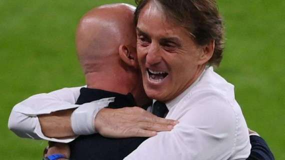 Dalla finale del '92 a Italia - Austria: Mancini, Vialli e un abbraccio che fa dimenticare il passato