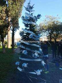 Lazio, ecco l’albero di Natale a Piazza della Libertà - FOTO