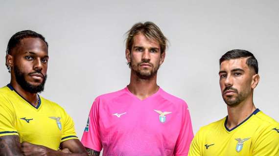 Lazio, il portiere vestirà di rosa: presentato il kit 'away' di Provedel e Mandas - FOTO