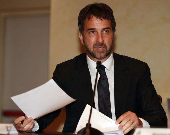 Michele Uva candidato italiano a membro esecutivo UEFA: nel 2001 fu vicepresidente della Lazio