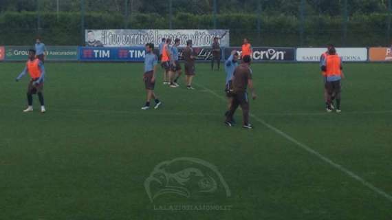 FORMELLO - La Lazio apre i cancelli: Inzaghi accoglie i tifosi, il diesse Tare segue a bordocampo - FOTO&VIDEO