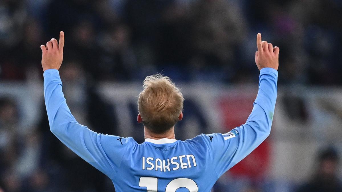 Lazio, Sarri fa chiarezza: ecco come sta Isaksen. Il punto